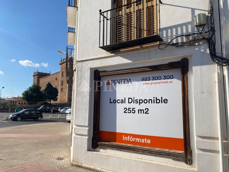 Imagen de Local en El Puig número 4